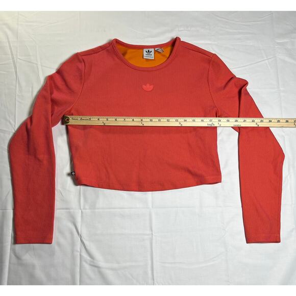 Adidas Women's Cropped Long Sleeve, Coral, Size XL, Excellent Condition - Picture 4 of 6